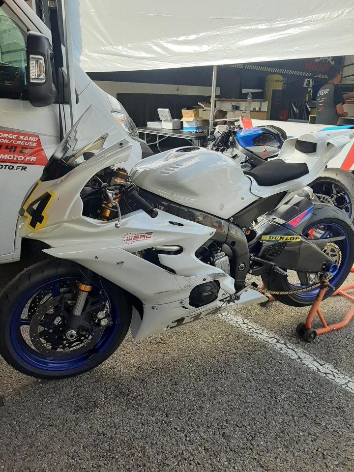 Dépannage moto, Tours
