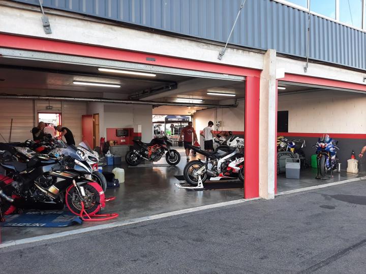 Garage moto, Limoges